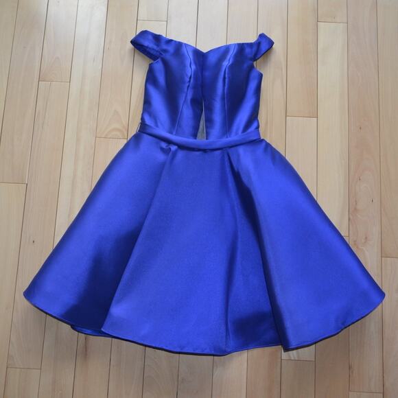 JVN by Jovani Dresses & Skirts - JVN by Jovani Sleeveless Evening Party Prom Dress Royal Blue Size 2